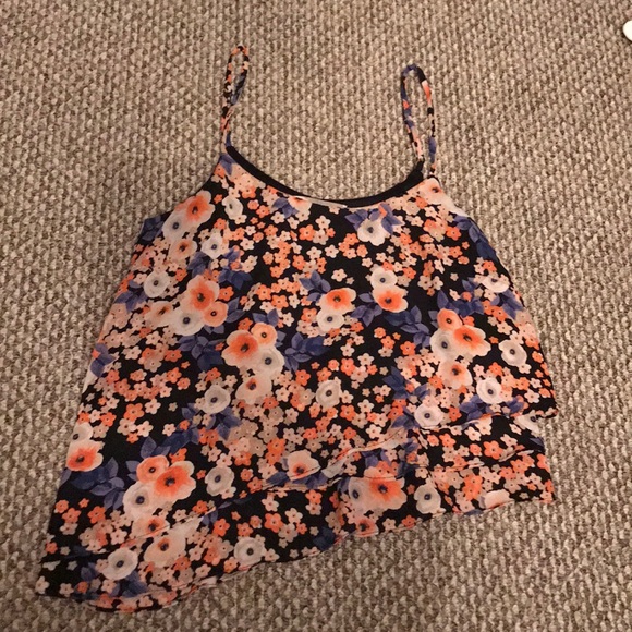 Forever 21 Asymmetrical Floral Tank - Picture 2 of 3